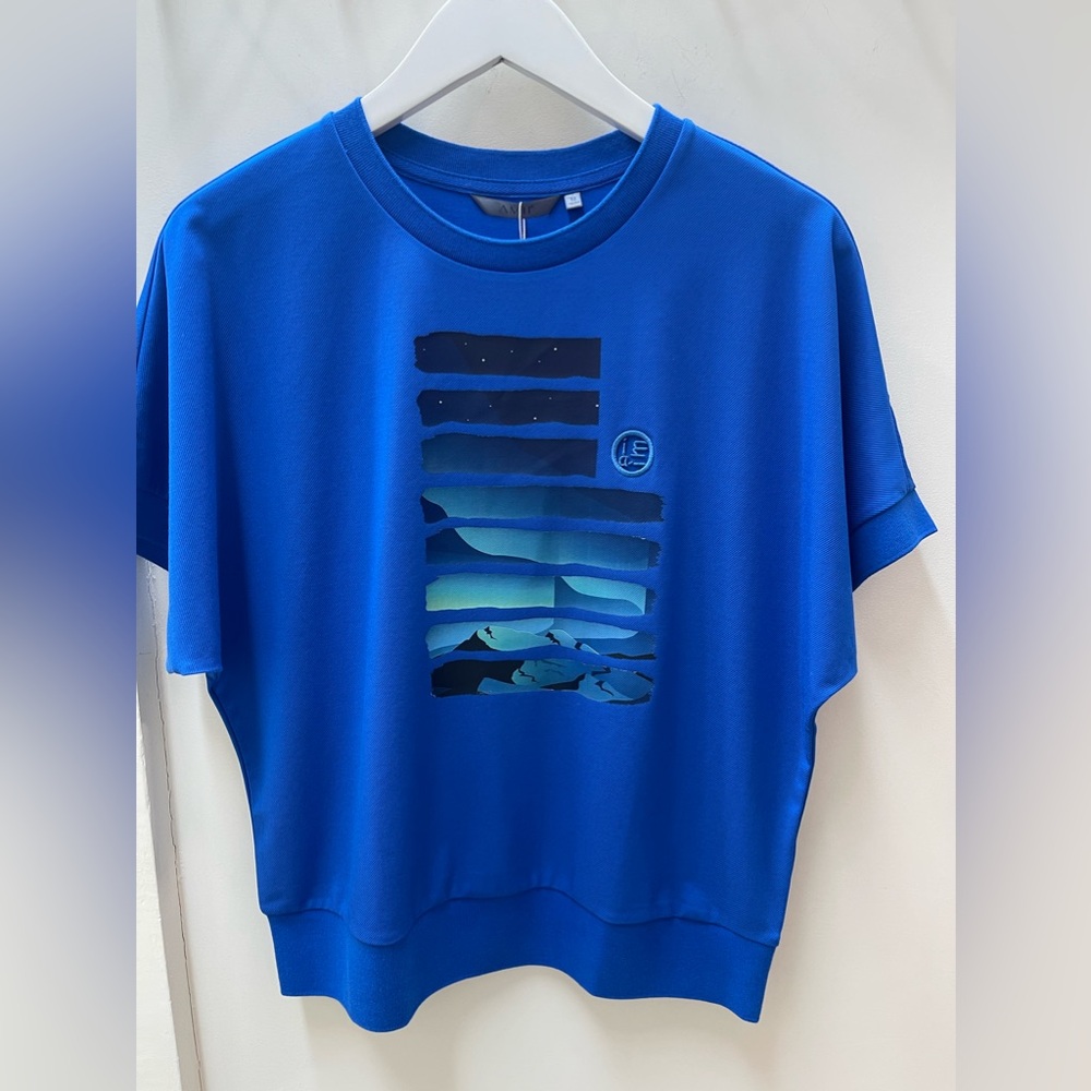 Women’s t blouse